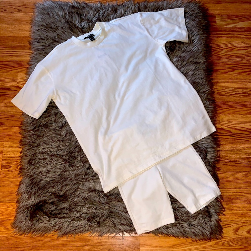Forever 21 Women’s 2 Piece Set